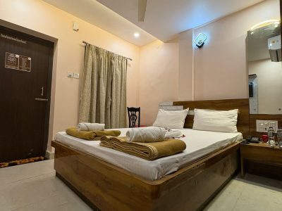 WhatsApp Image 2025-11-13 at 19.46.52