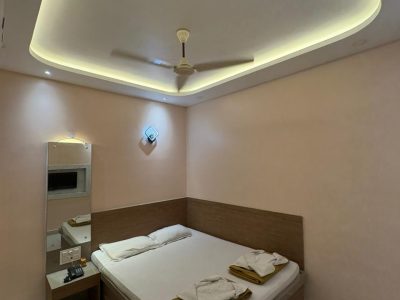 WhatsApp Image 2025-11-13 at 19.49.14